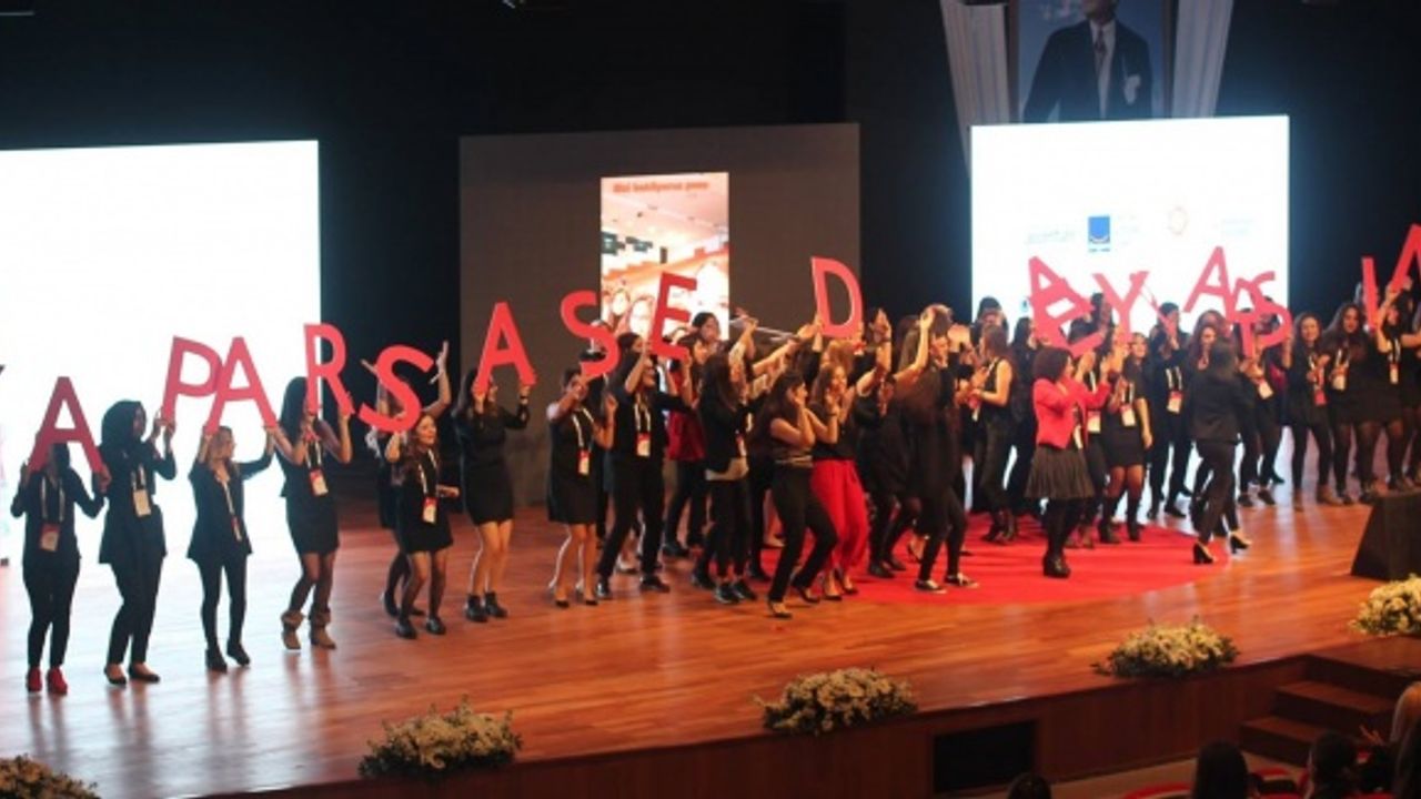 TurkishWIN Genç Kariyer Günü Coşkuyla Kutlandı