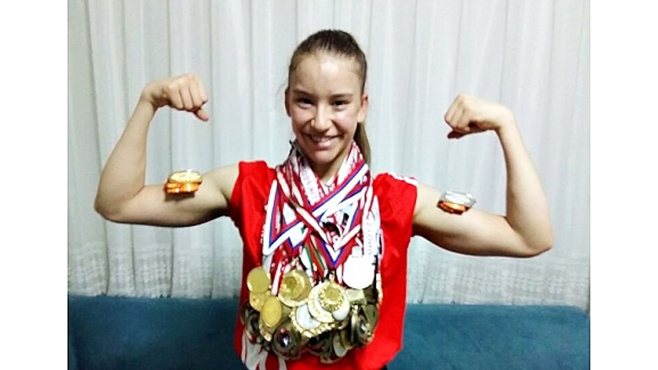 Altın Kız Ayşe Begüm Onbaşı; “Ben madalya canavarıyım, kendimi aşmak için yarıştım kazandım”
