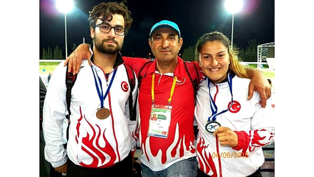 Eda Tuğsuz dünya 3.'sü oldu