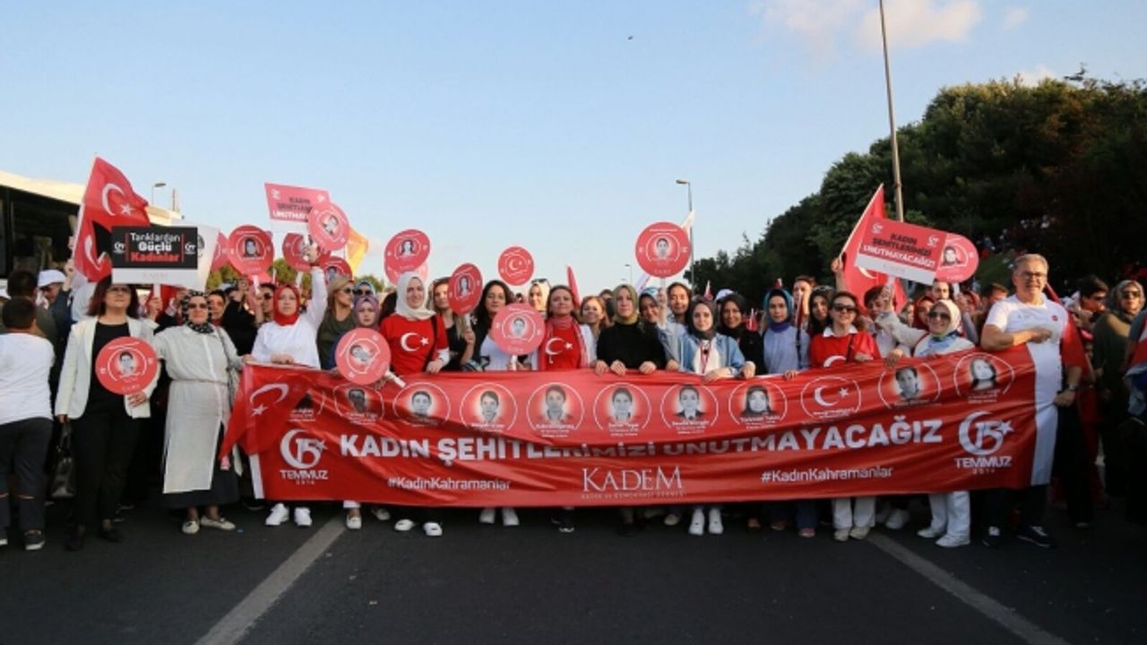 KADEM, 15 Temmuz’da kadın kahramanları andı