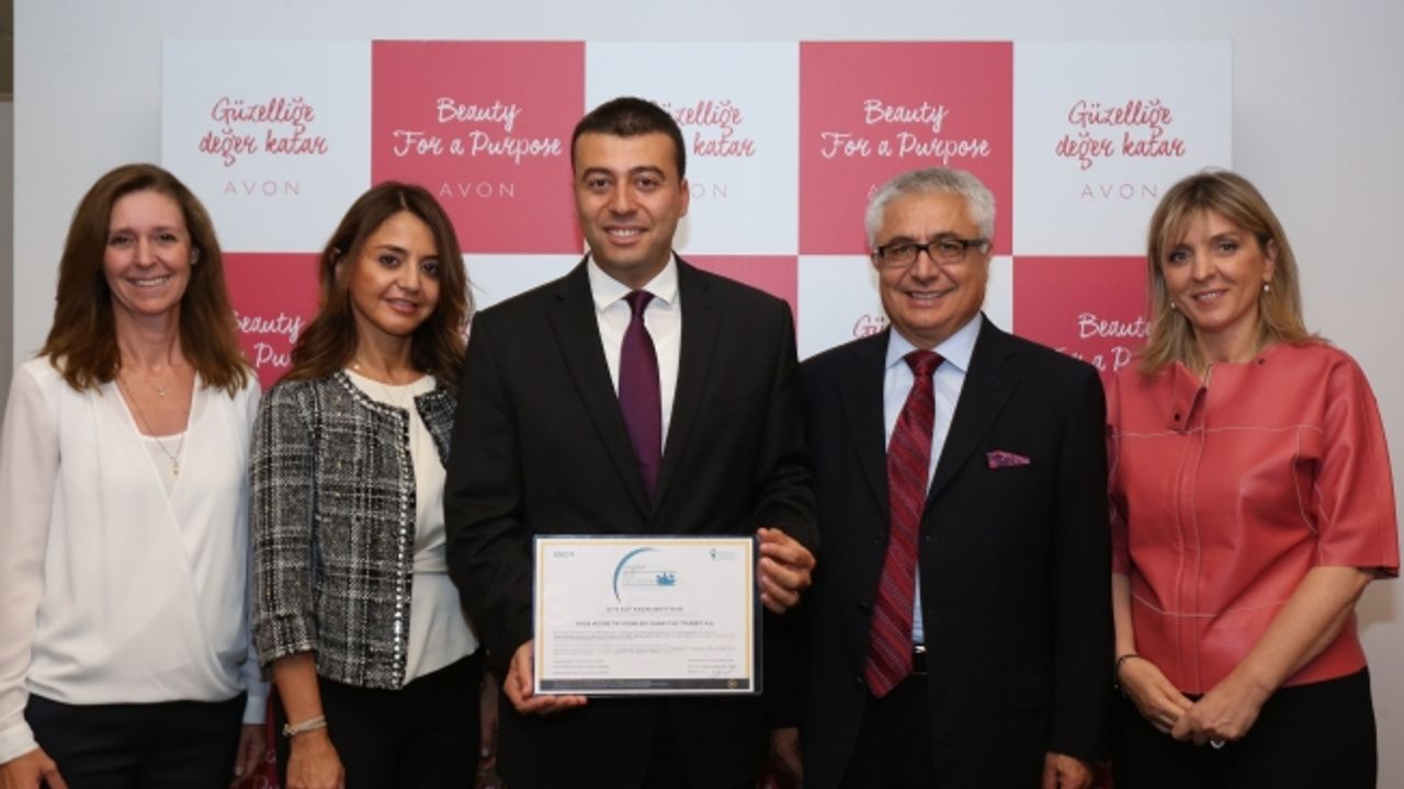 “İş’te Eşit Kadın” sertifikası alan ilk şirket Avon