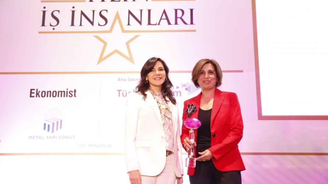 Yılın Sivil Toplum Önderi ödülünü TÜSİAD Eski Başkanı Cansen Başaran Symes kazandı
