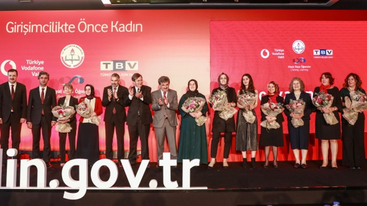Girişimcilikte önce kadın projesinde ödüller sahiplerini buldu