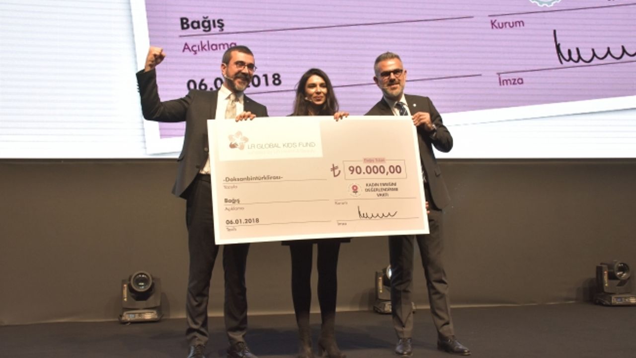 LR Health & Beauty'den KEDV'e 90 bin TL bağış