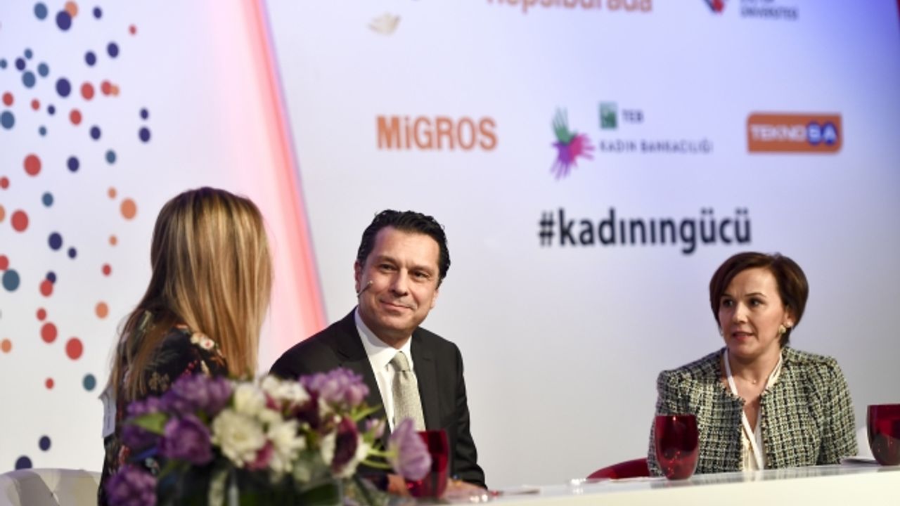 Teknosa’dan kadınlar için  dijital okur-yazarlık hamlesi