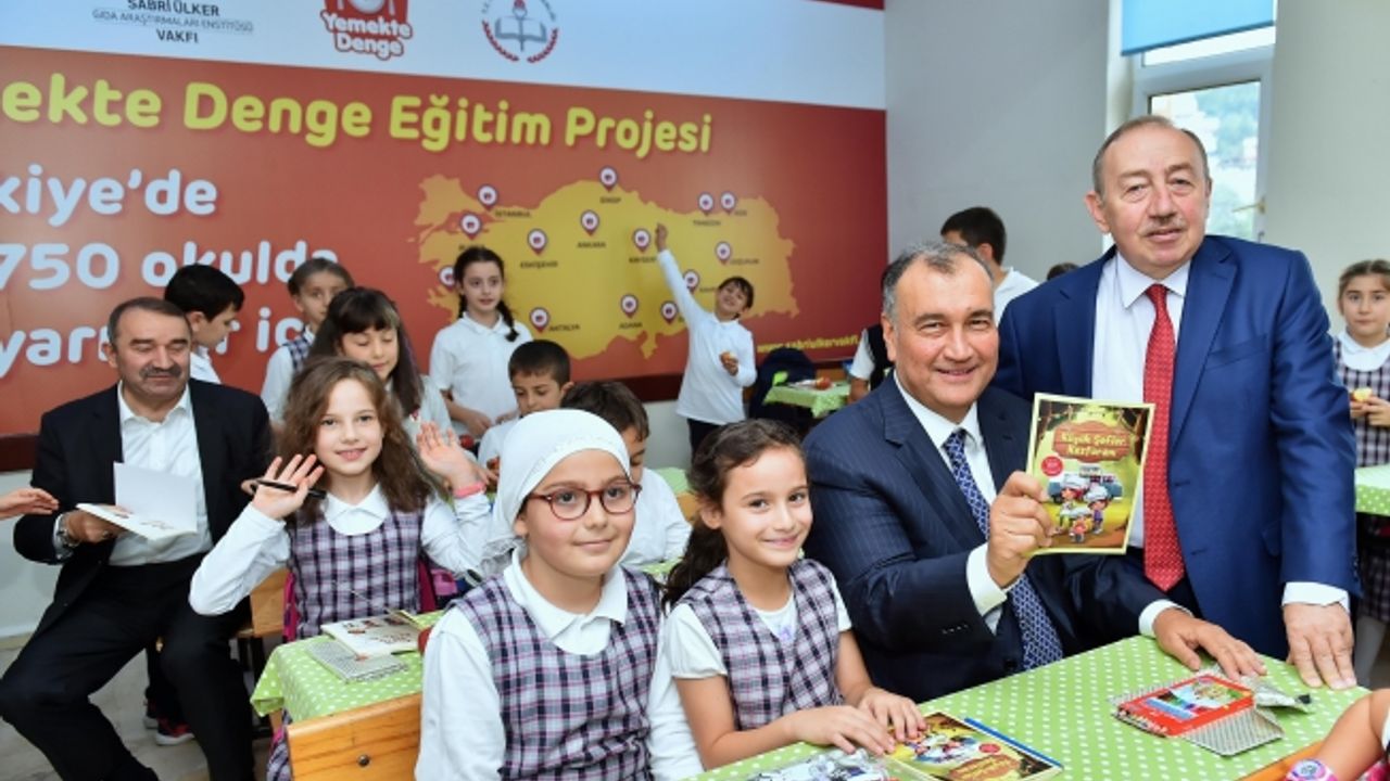 Murat Ülker: “Yemekte Denge Eğitim Projesi ile daha mutlu ve sağlıklı bir nesil için üzerimize düşeni yapmaya devam ediyoruz”