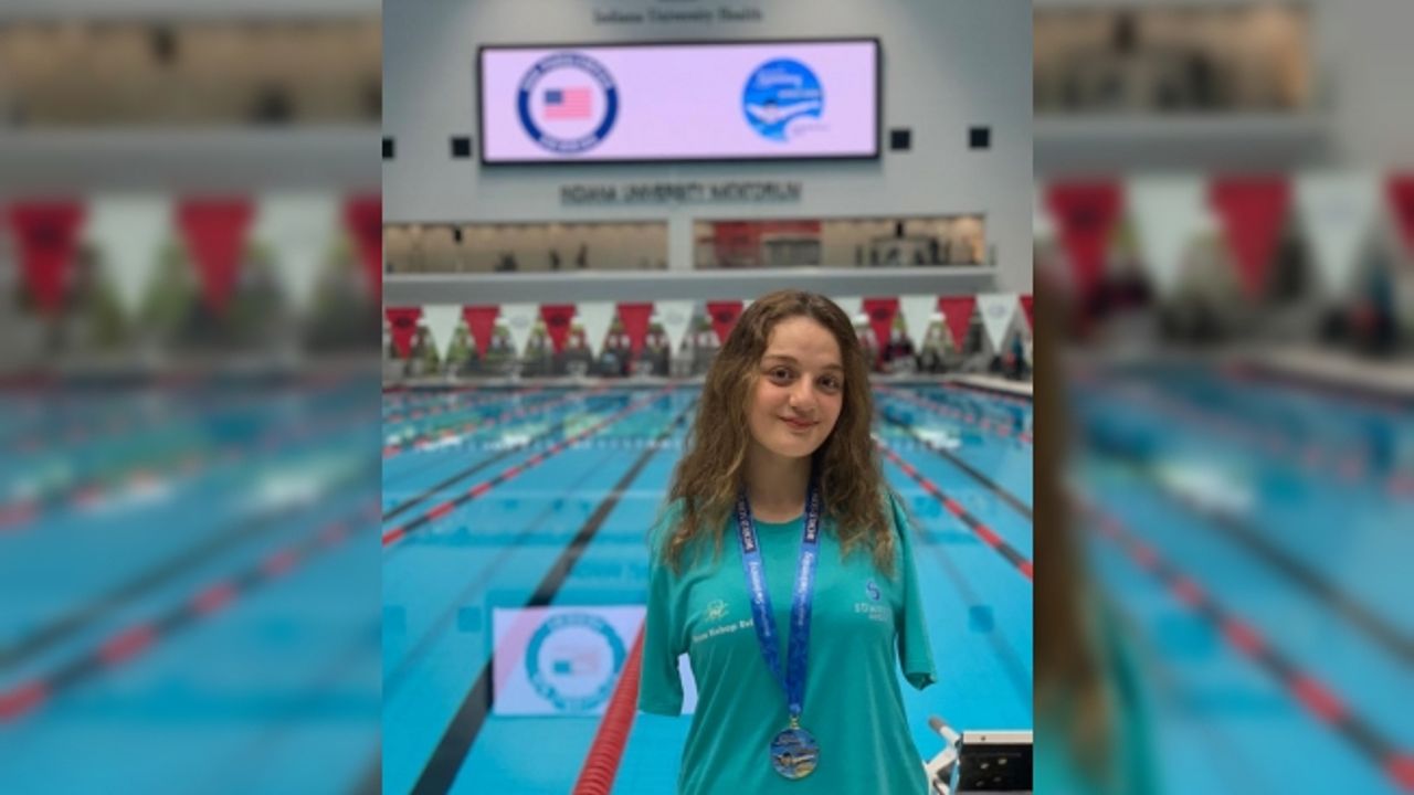 Sümeyye Boyacı bu kez de Amerika'dan altın madalya ile döndü