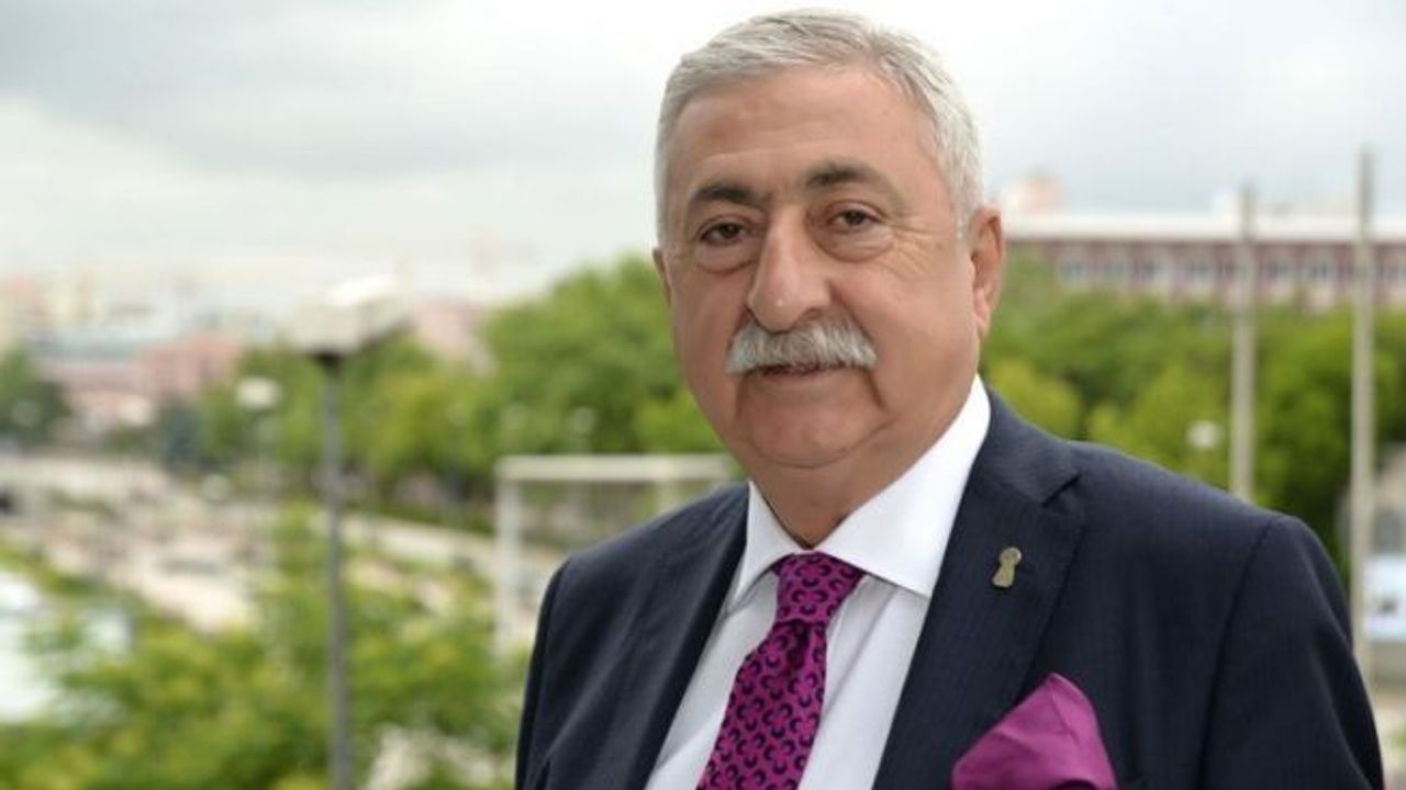 Palandöken, "Esnafın Fatura Borçlarına Gelen icralar Durdurulsun"