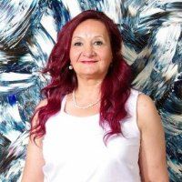 Hatice Özbay Kimdir?