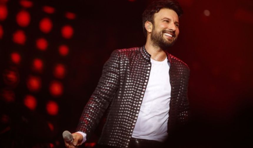 Tarkan'dan çocuklara dev eğitim desteği