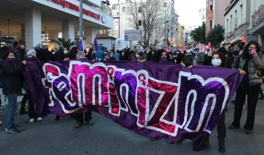 8 Mart Feminist Gece Yürüyüşü