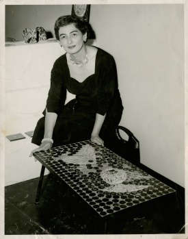 Füreya Koral sergisi
